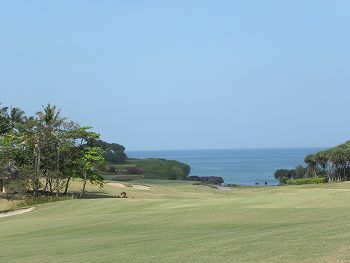 インド洋に向かってナイスショット2